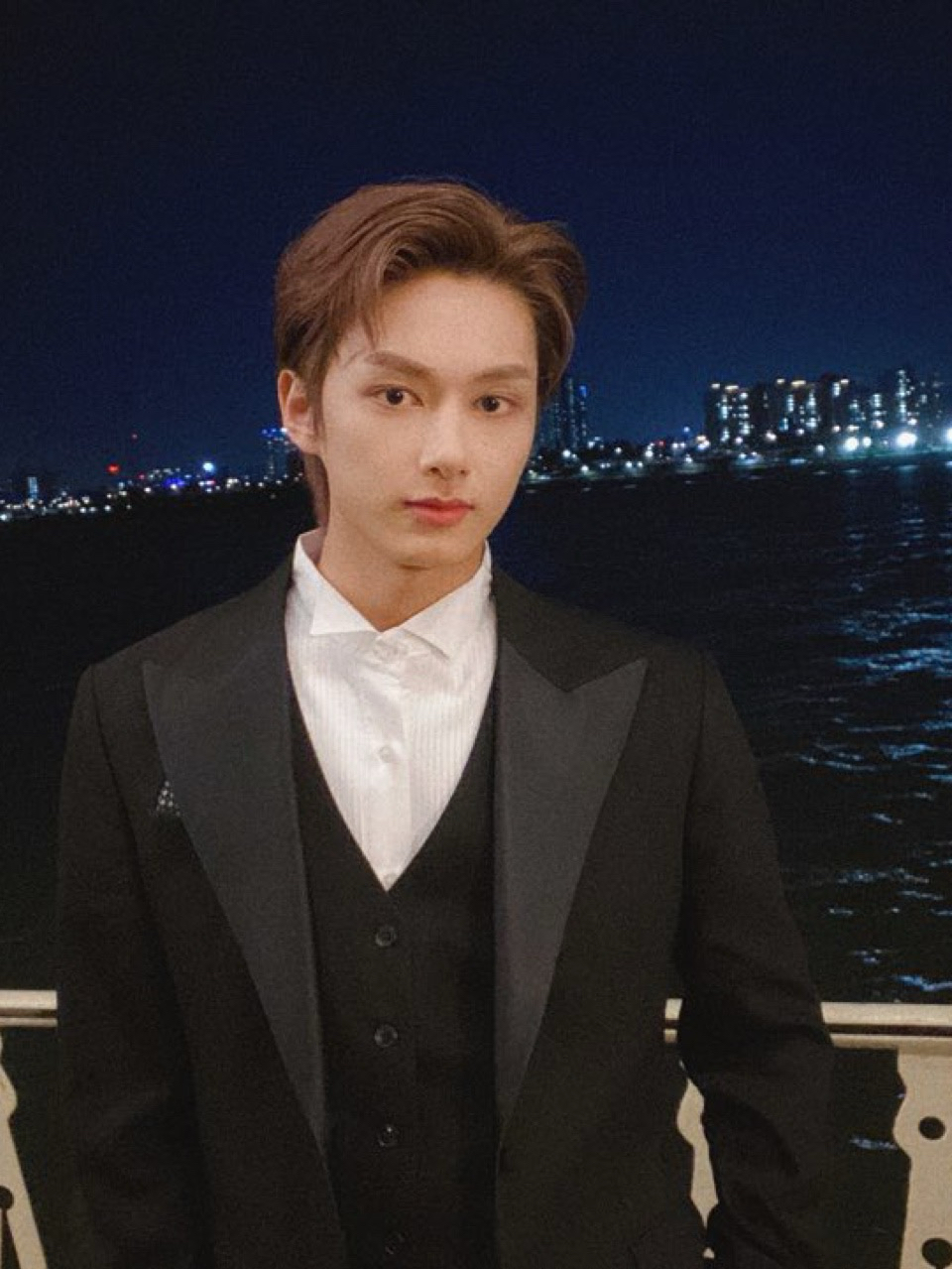 Latest photo of Wen Junhui