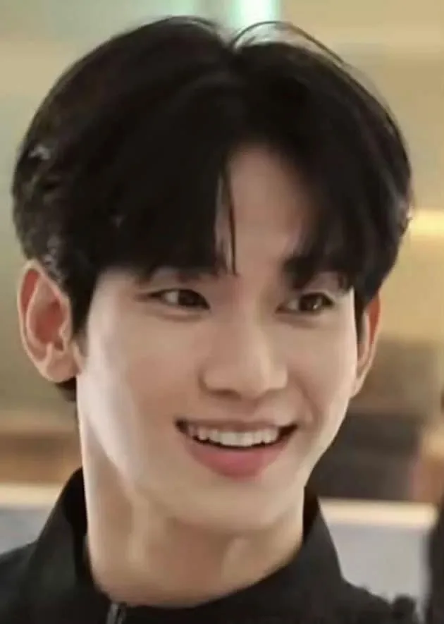 A moment captured by a fan of Kim Soohyun