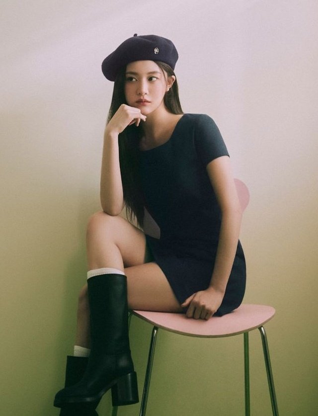 A moment captured by a fan of Go Younjung