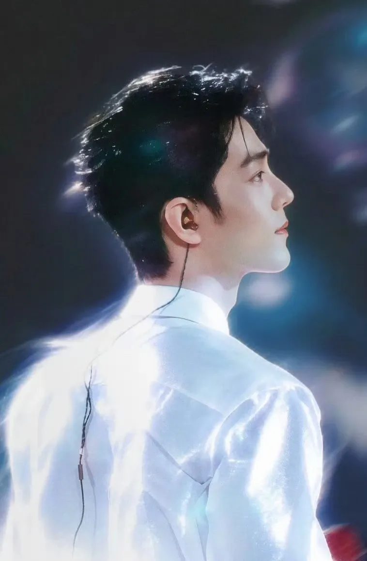 Latest photo of Xiao Zhan