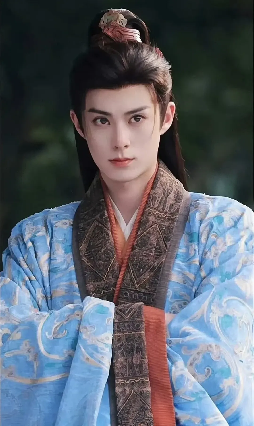 Behind-the-scenes cut of Dylan Wang