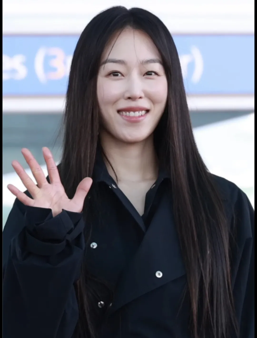 A moment captured by a fan of Seo Hyunjin