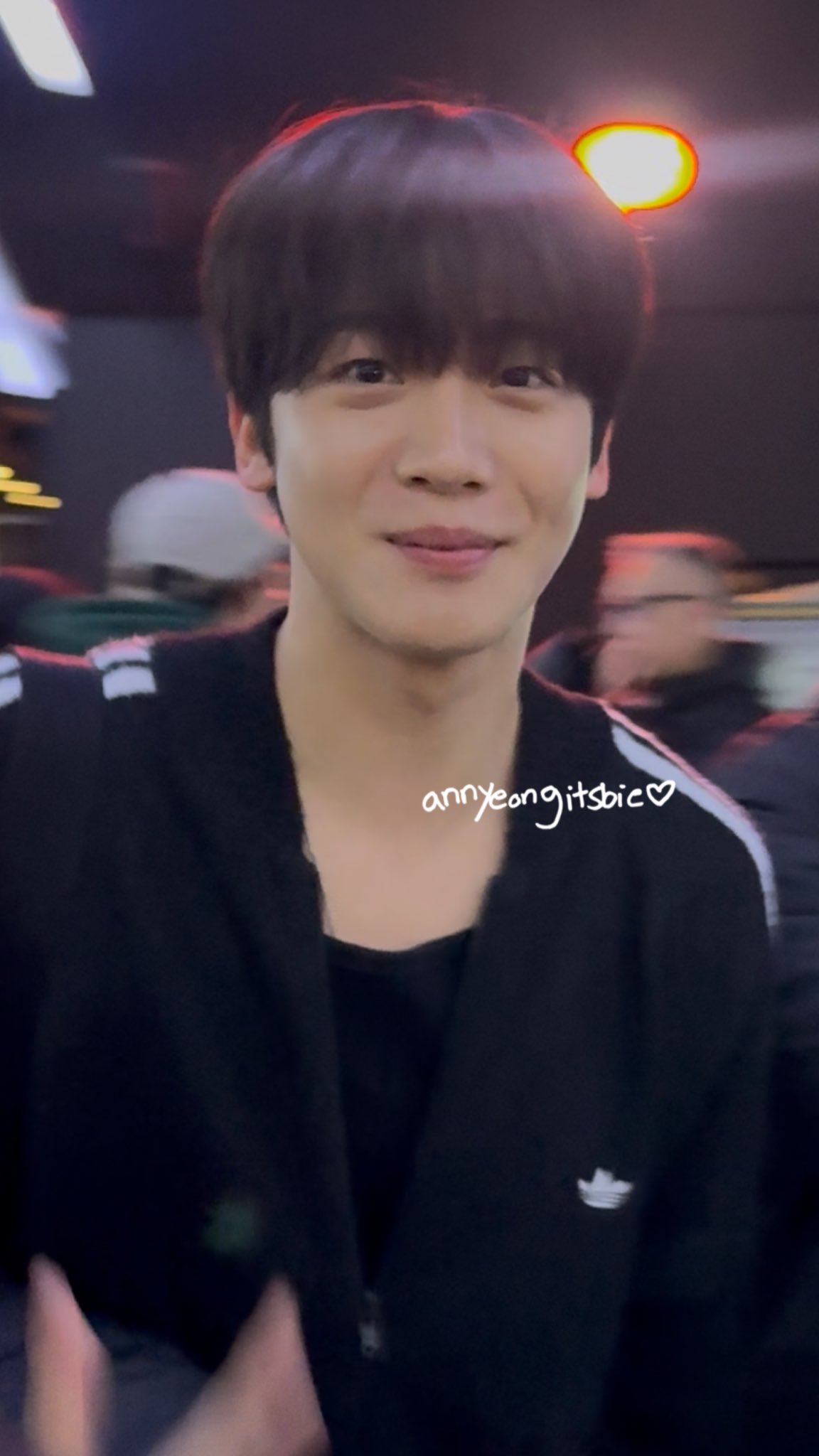 김요한의 팬들이 직접 만든 특별한 배경화면