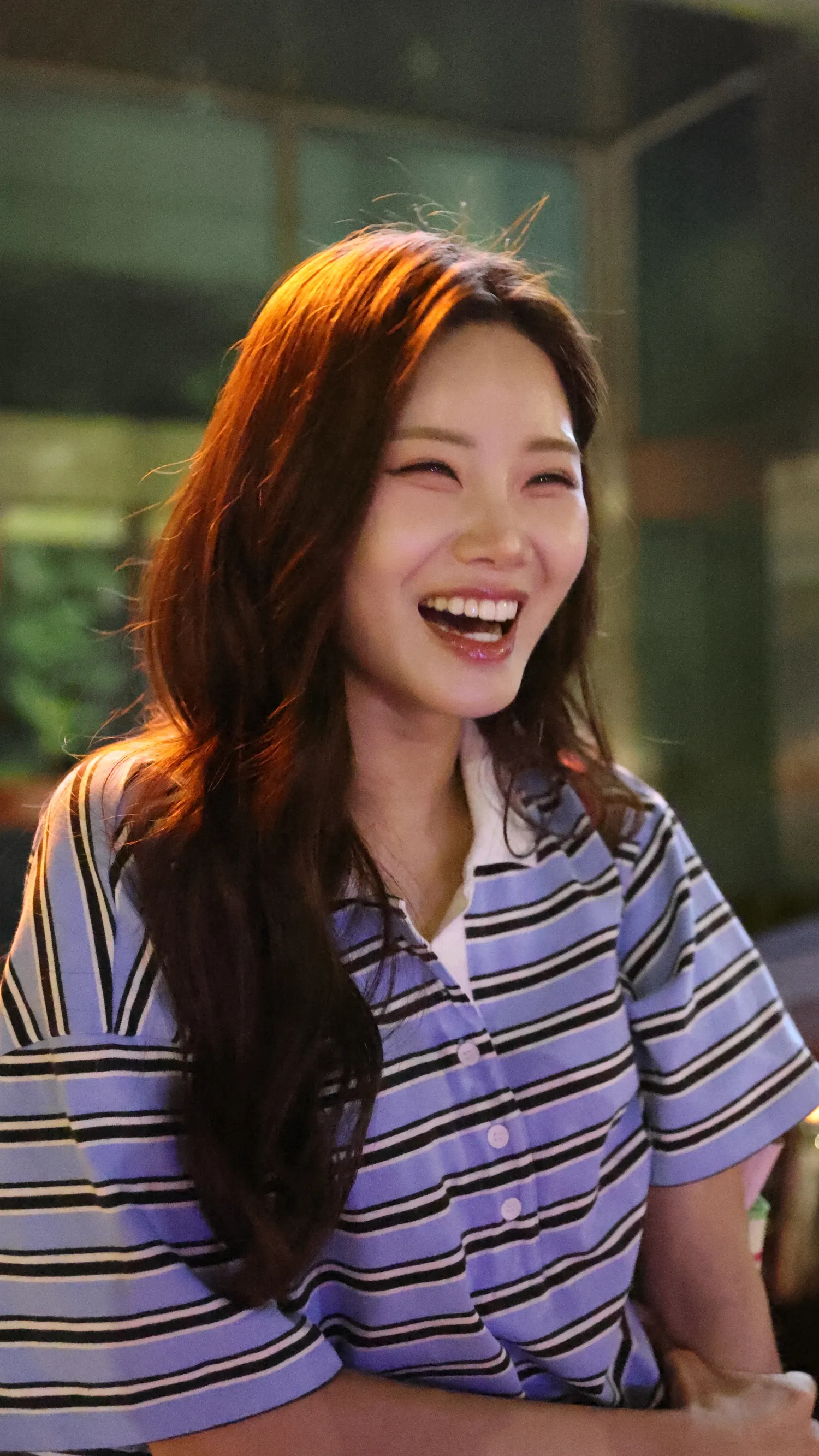 Behind-the-scenes cut of Bae Ahyeon