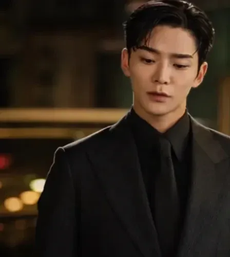 Momen yang diabadikan oleh penggemar Rowoon