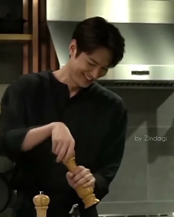 Latest photo of Lee Minho