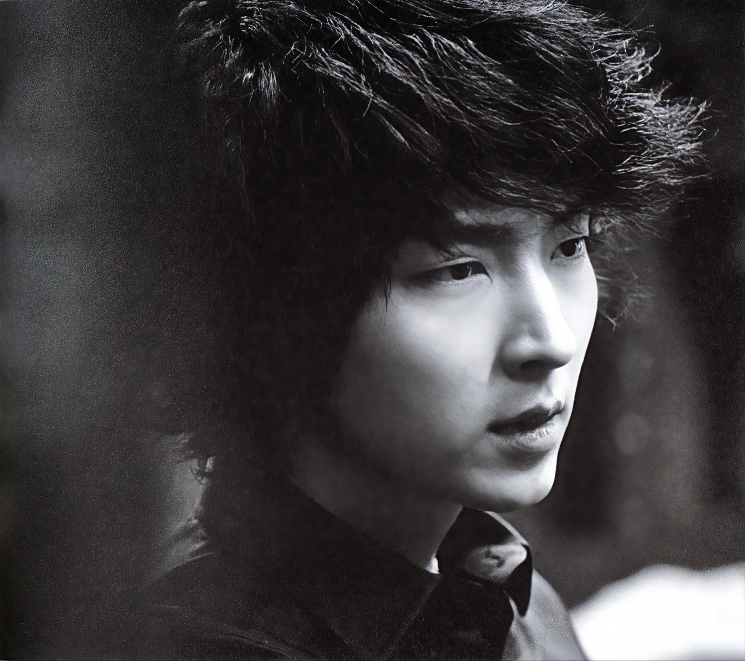 A moment captured by a fan of Lee Joongi