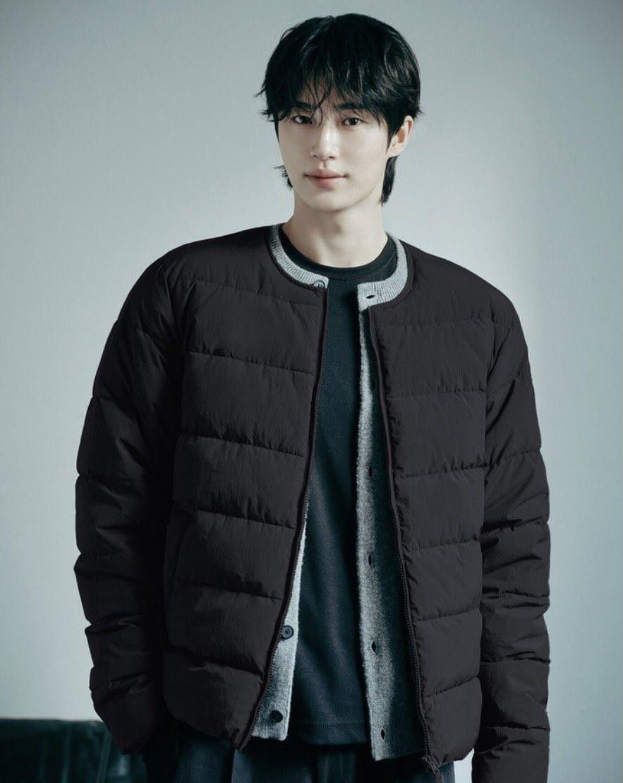 Behind-the-scenes cut of Byeon Wooseok