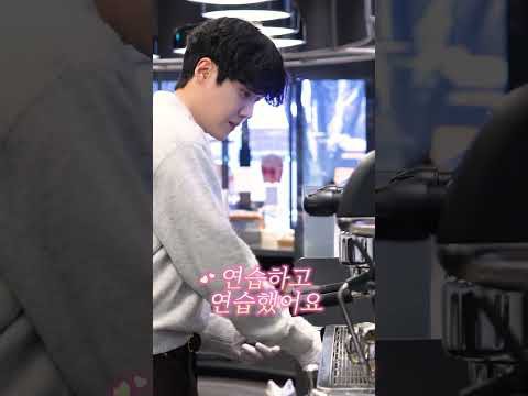 A moment captured by a fan of Kim Seonho
