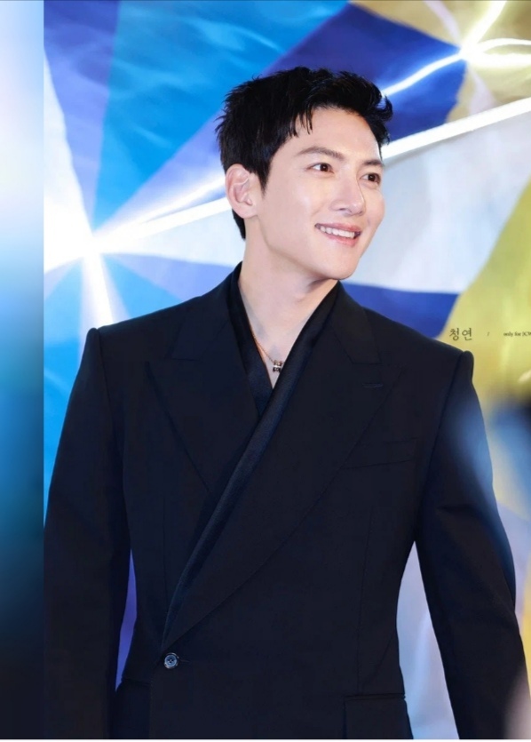 Latest photo of Ji Changwook
