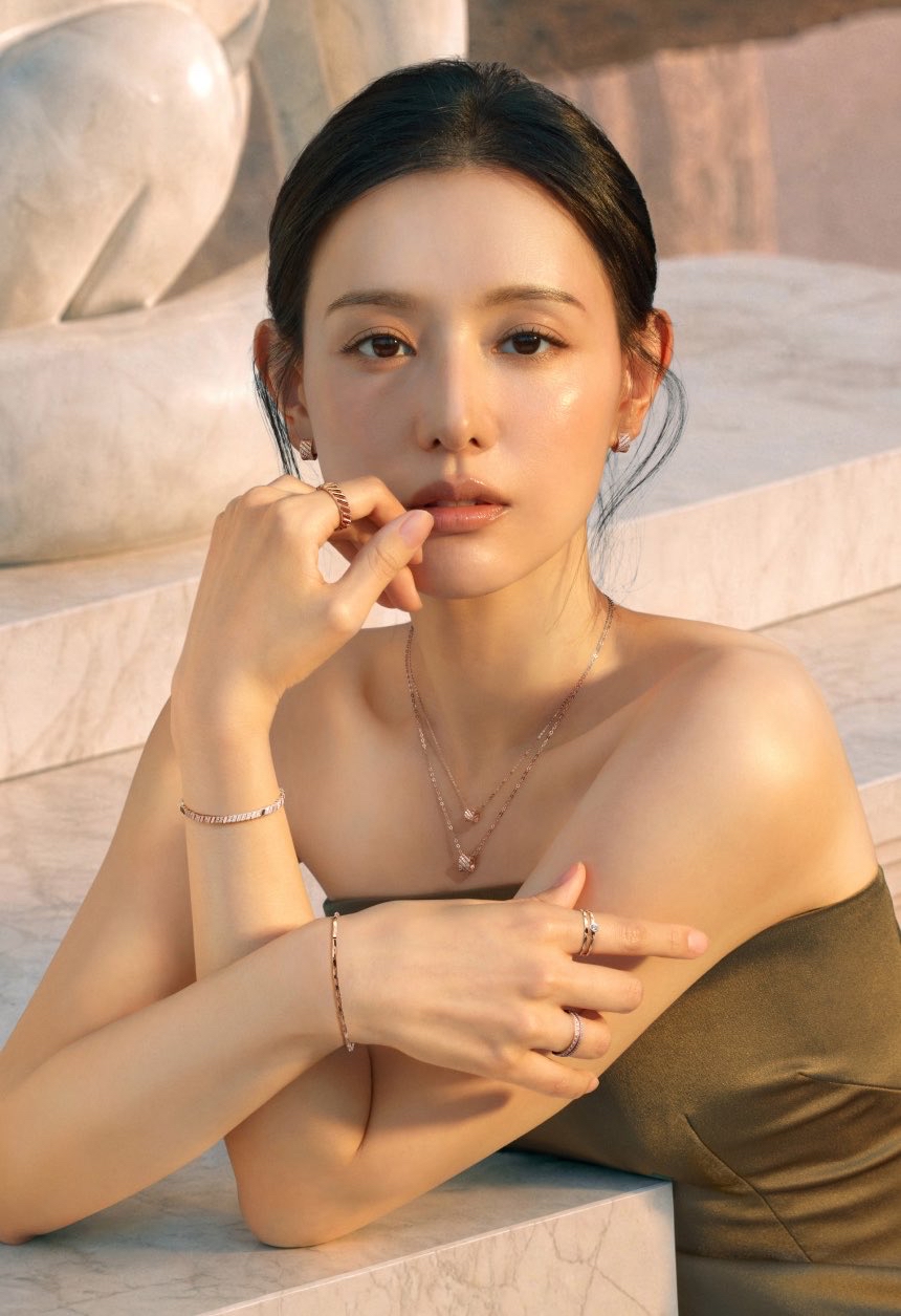 Recent activity shot of Kim Jiwon