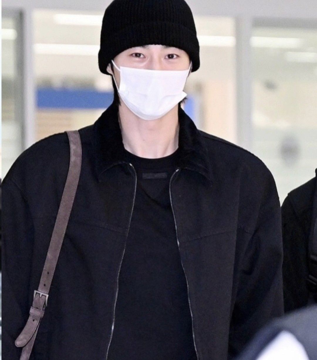 Behind-the-scenes cut of Byeon Wooseok