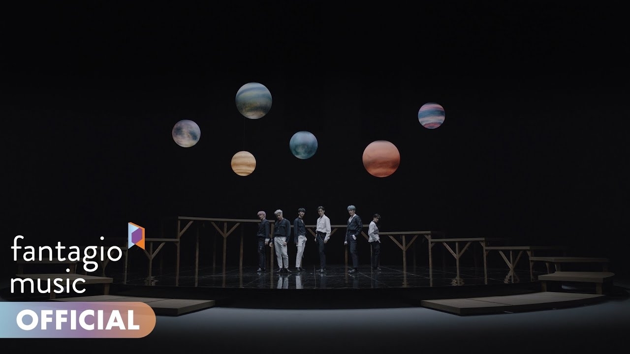 Behind-the-scenes cut of Cha Eunwoo