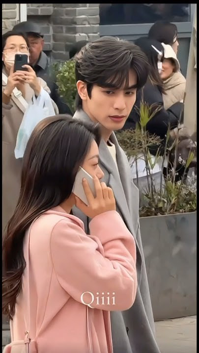 Emotional wallpaper shared by fans for Song WeiLong