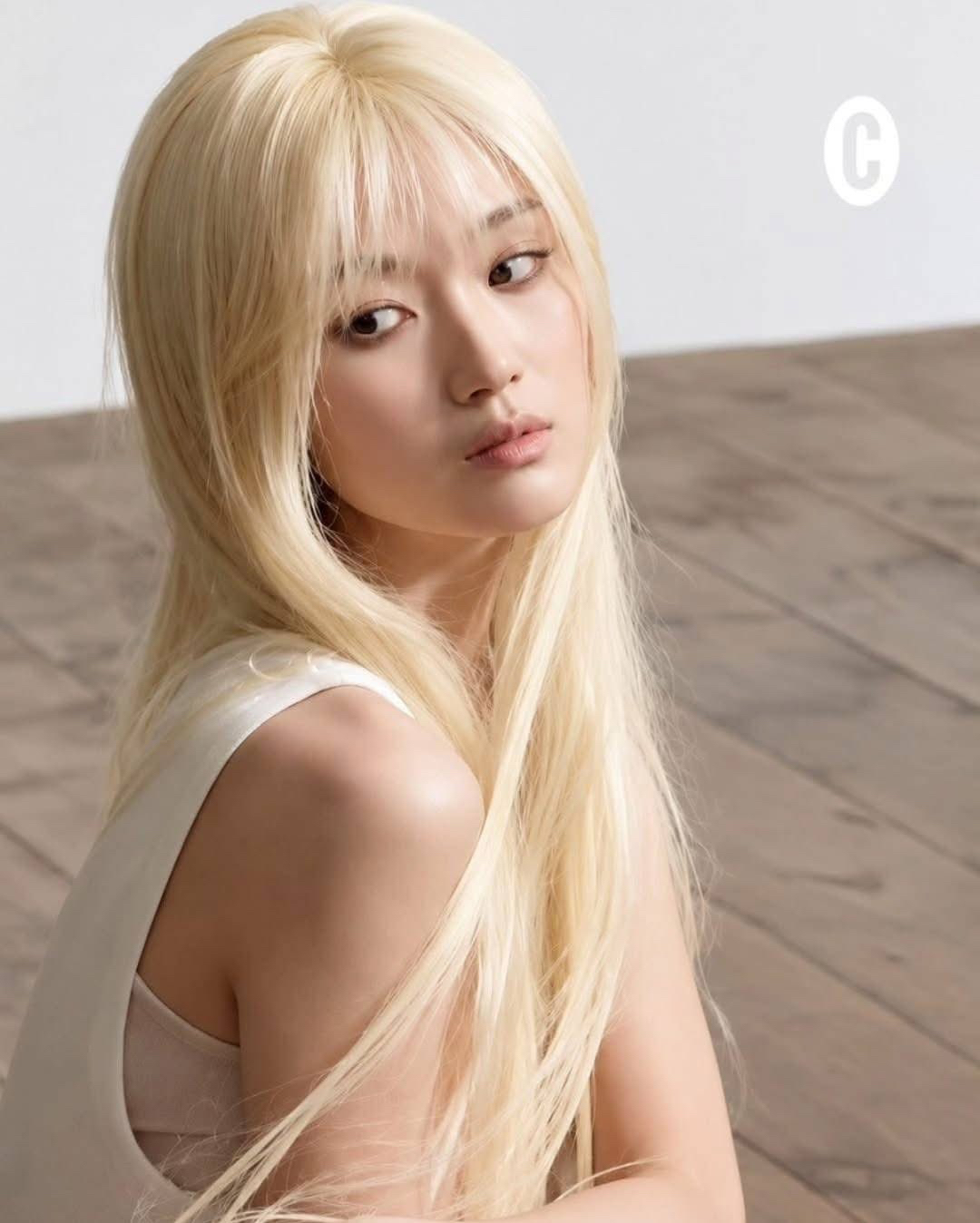 Latest photo of Kim Hyeyoon