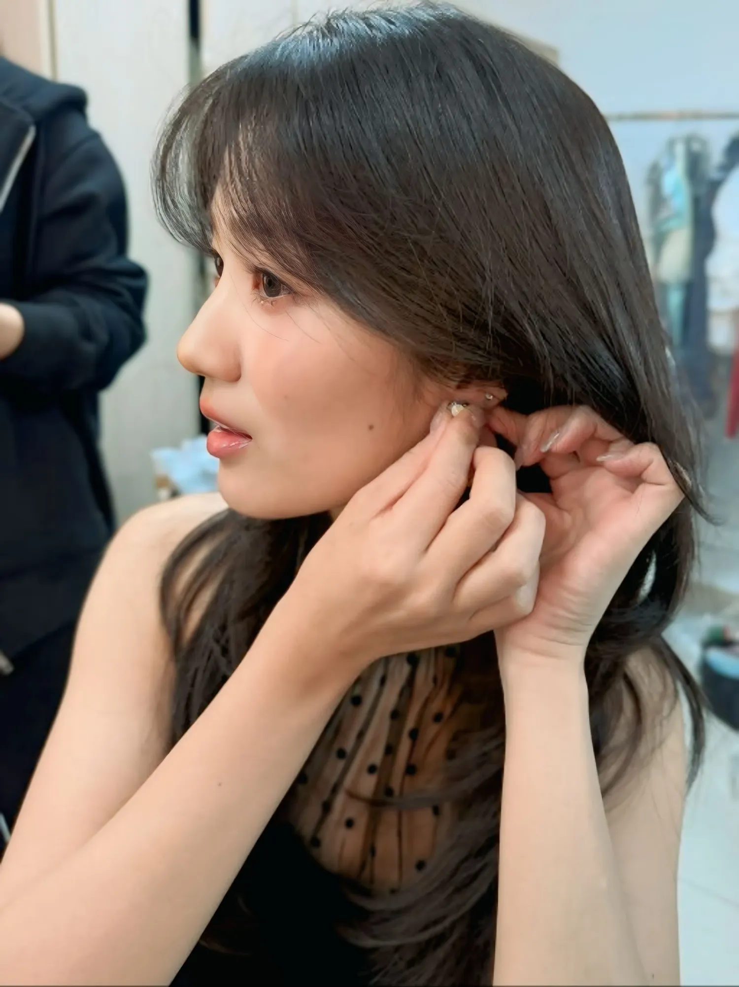 A moment captured by a fan of Kim Hyeyoon