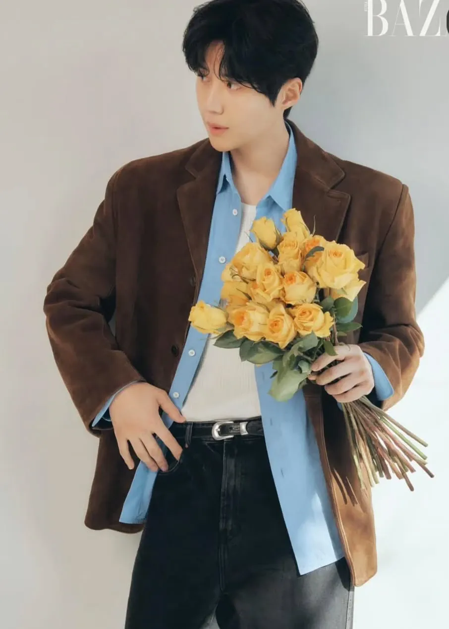 Behind-the-scenes cut of Kim Seonho