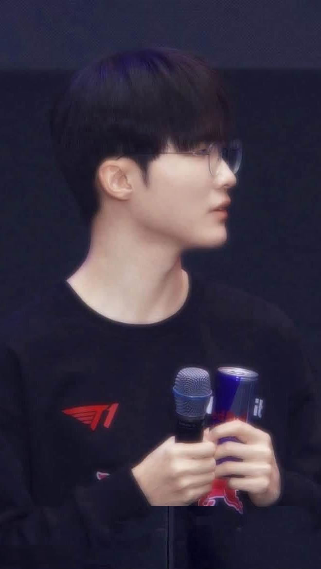 Cuplikan di balik layar dari Faker