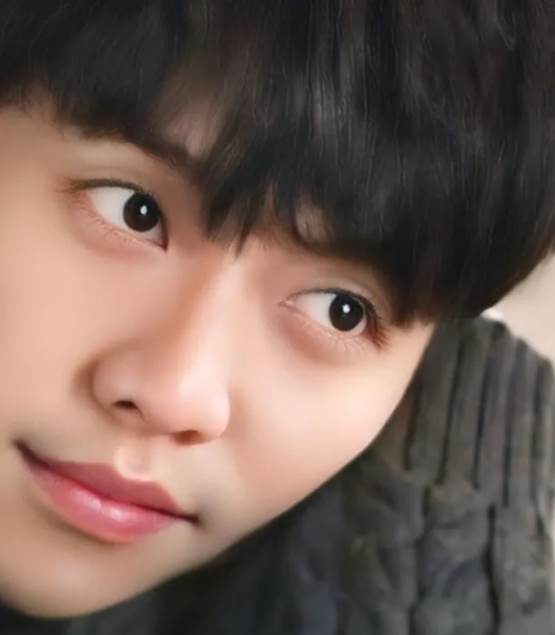 Latest photo of Lee Seunggi