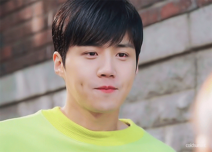 Foto kegiatan terbaru dari Kim Seonho