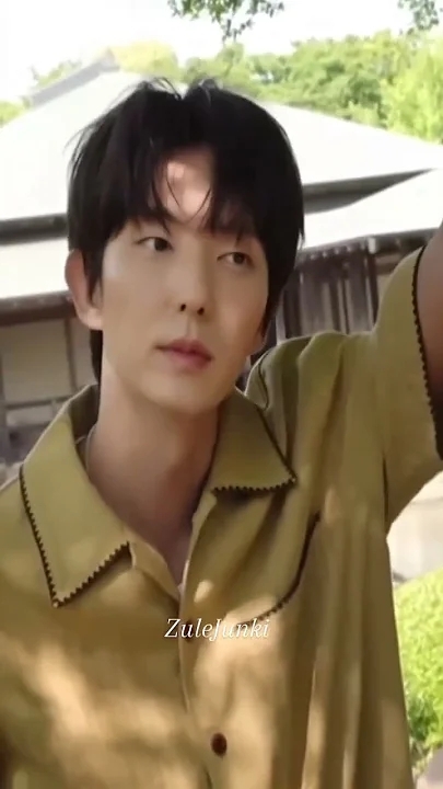 Recent activity shot of Lee Joongi