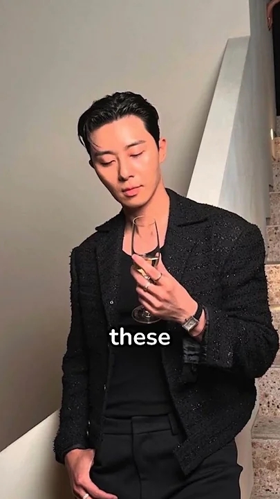 Recent activity shot of Park Seojoon