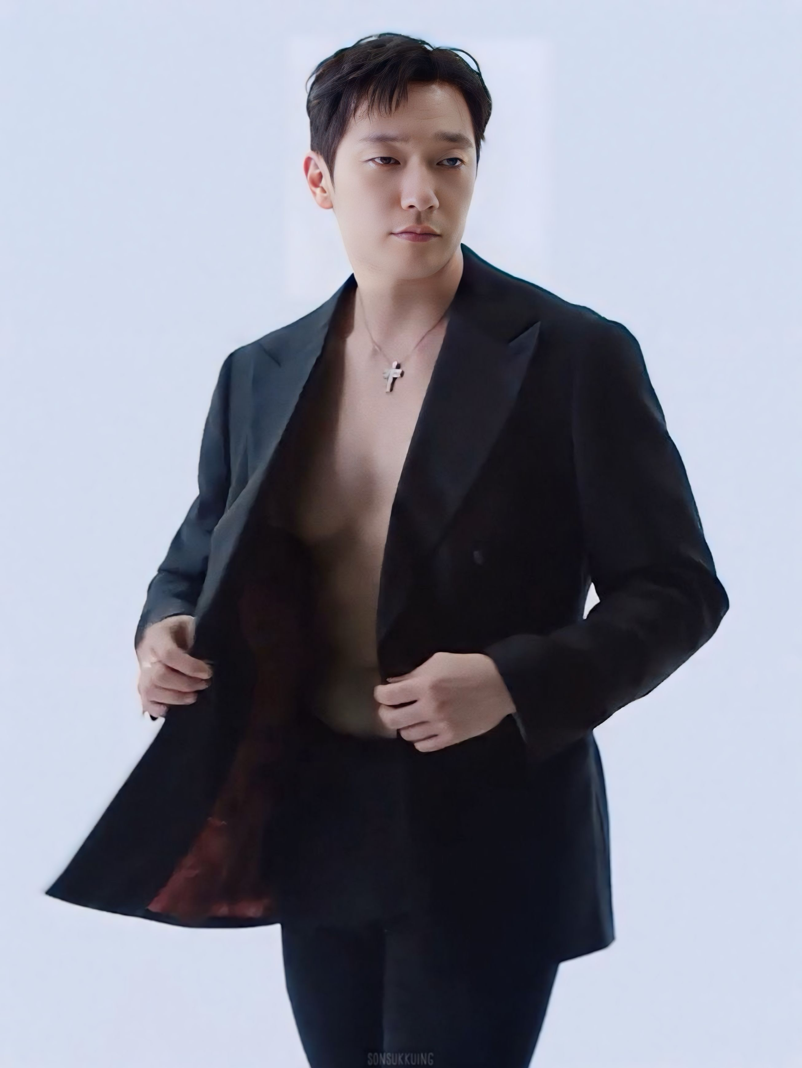 Latest photo of Son Seokkoo