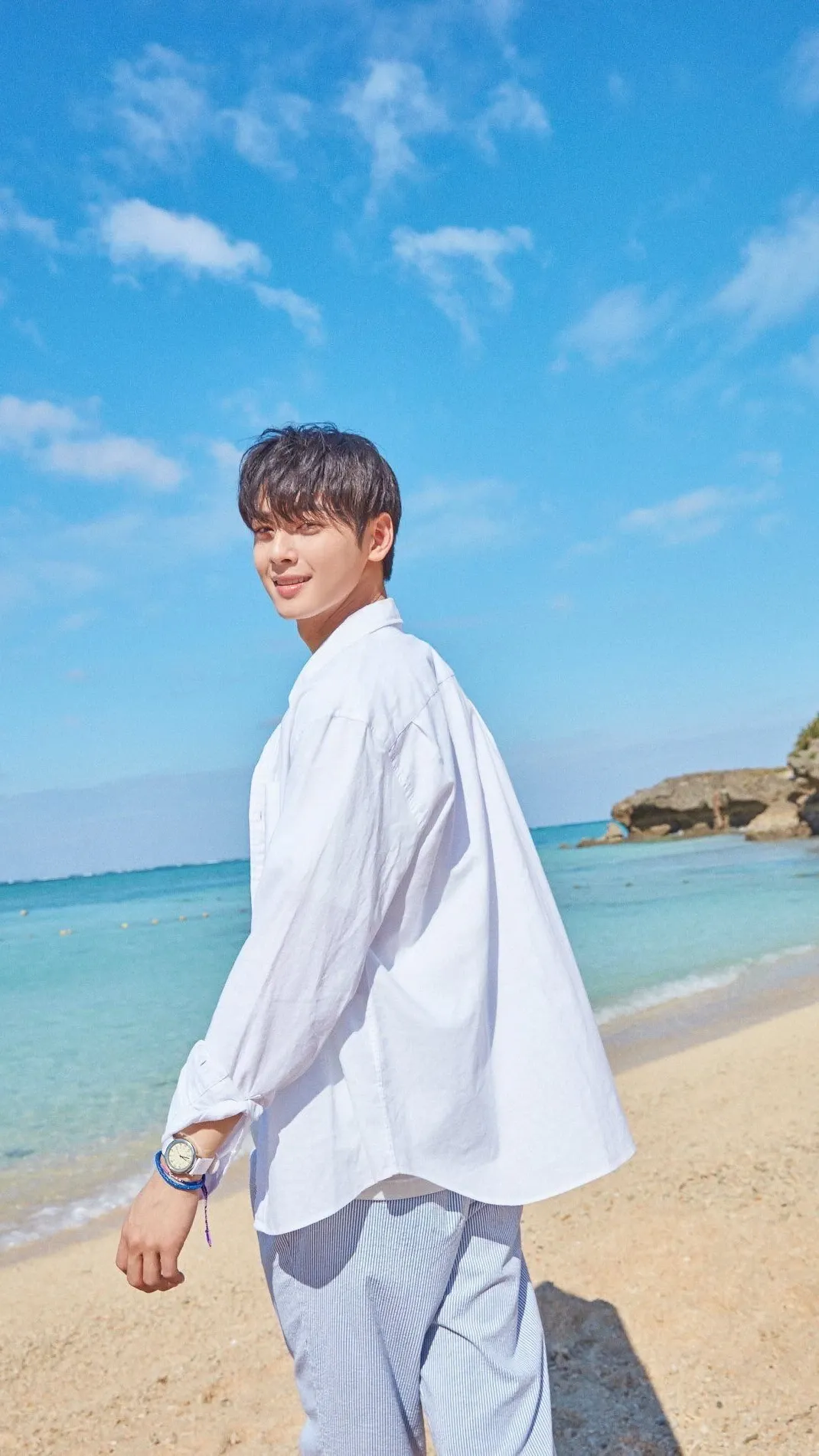 Latest photo of Cha Eunwoo