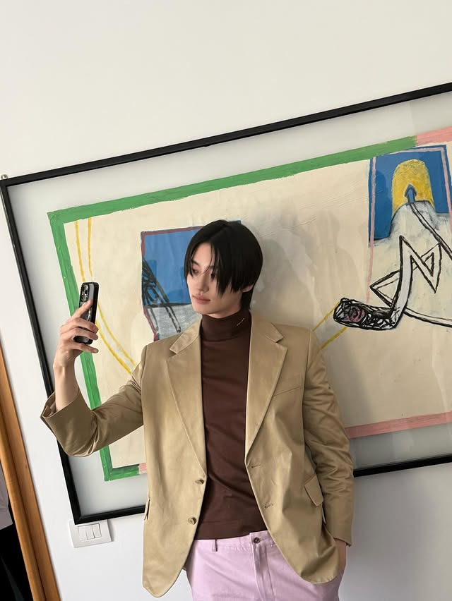 A moment captured by a fan of Byeon Wooseok