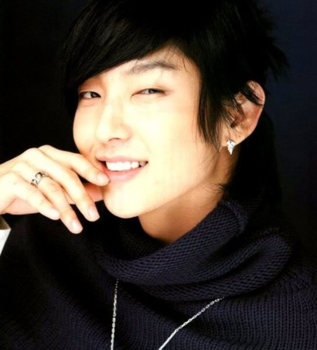 Latest photo of Lee Joongi