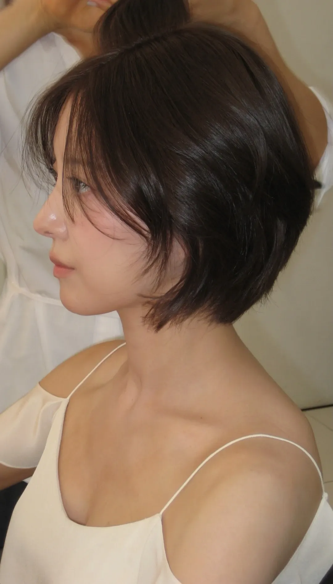 Behind-the-scenes cut of Lee Seyoung