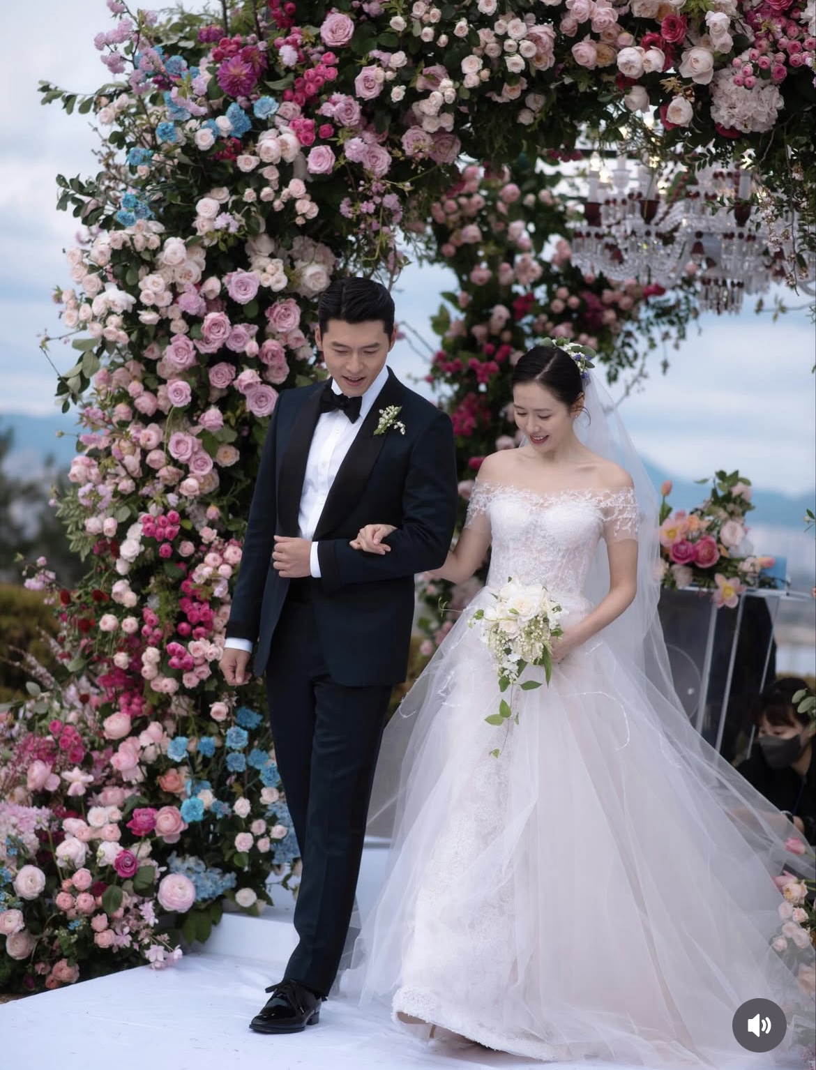 Foto kegiatan terbaru dari Hyun Bin