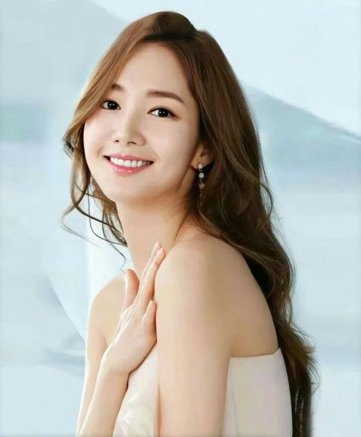 A moment captured by a fan of Park Minyoung