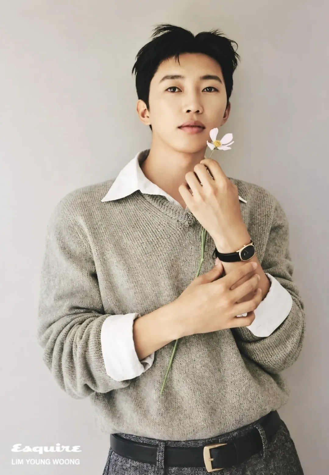 Behind-the-scenes cut of Lim Youngwoong