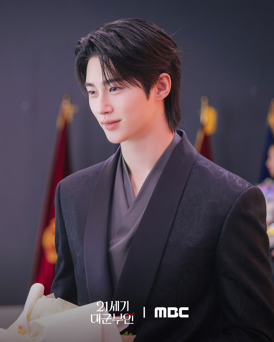 Behind-the-scenes cut of Byeon Wooseok