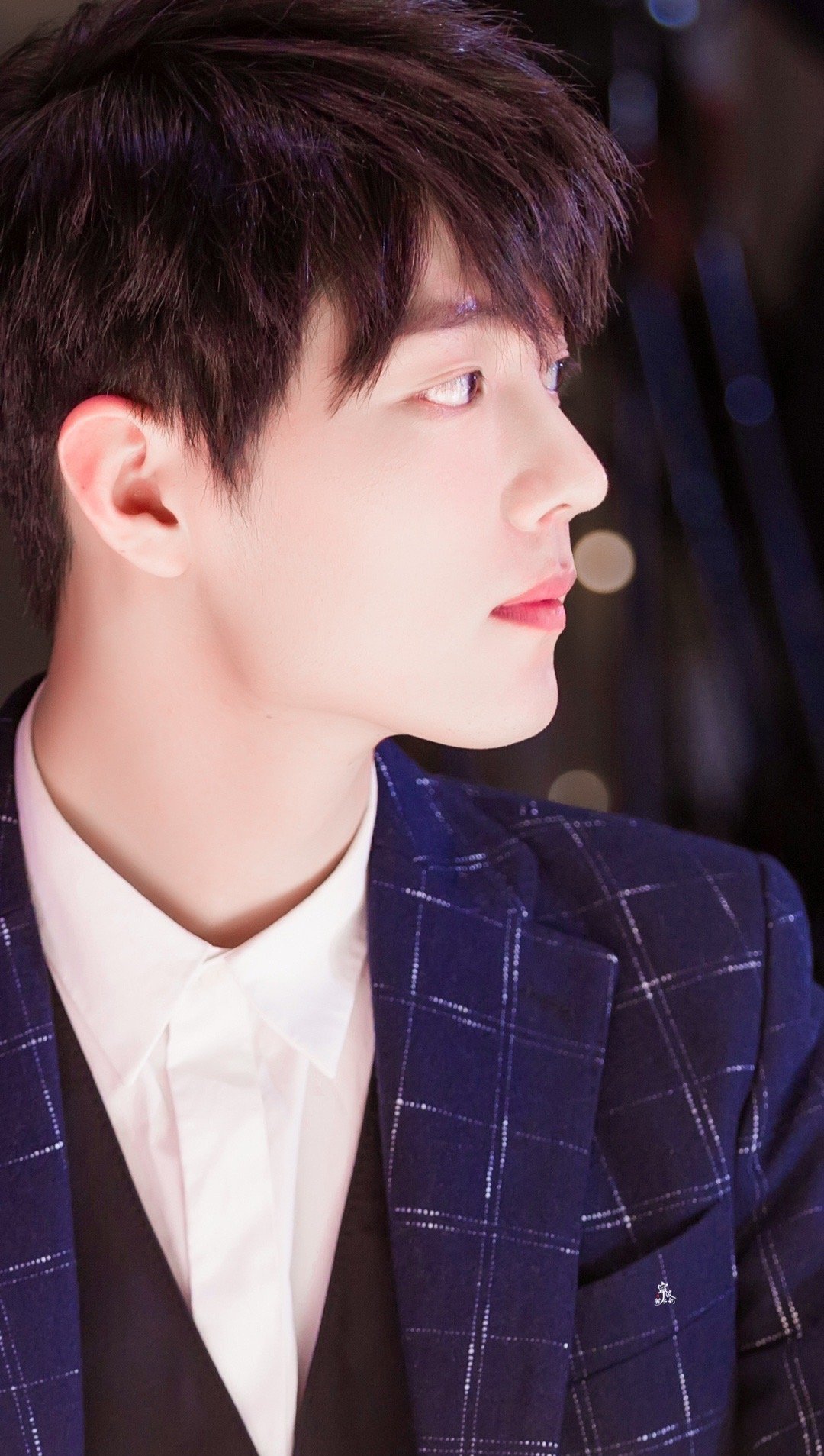 Emotional wallpaper shared by fans for Xiao Zhan