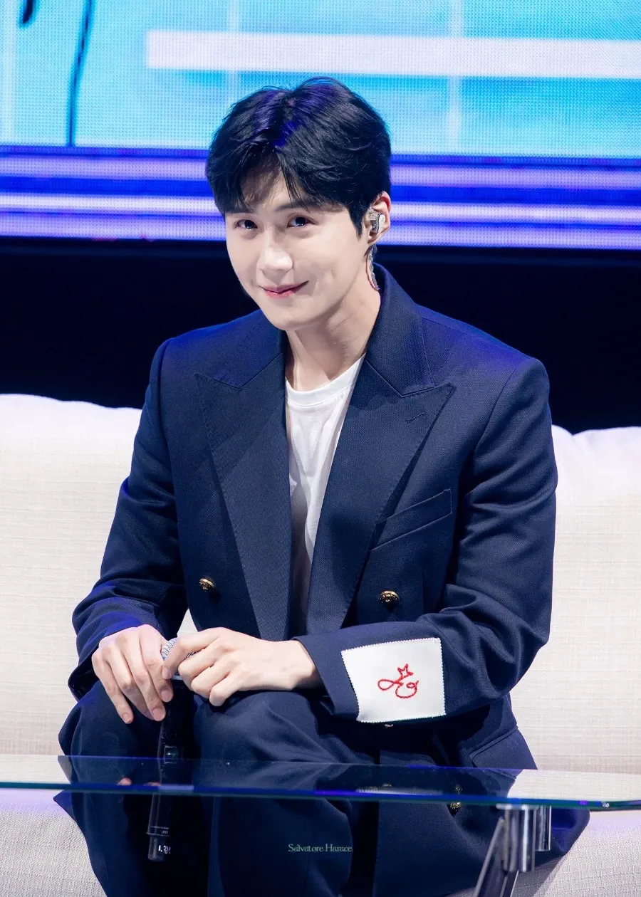 김선호 최근 활동샷