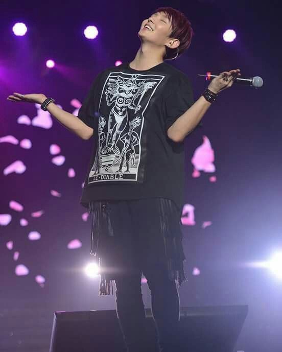 Behind-the-scenes cut of Lee Joongi