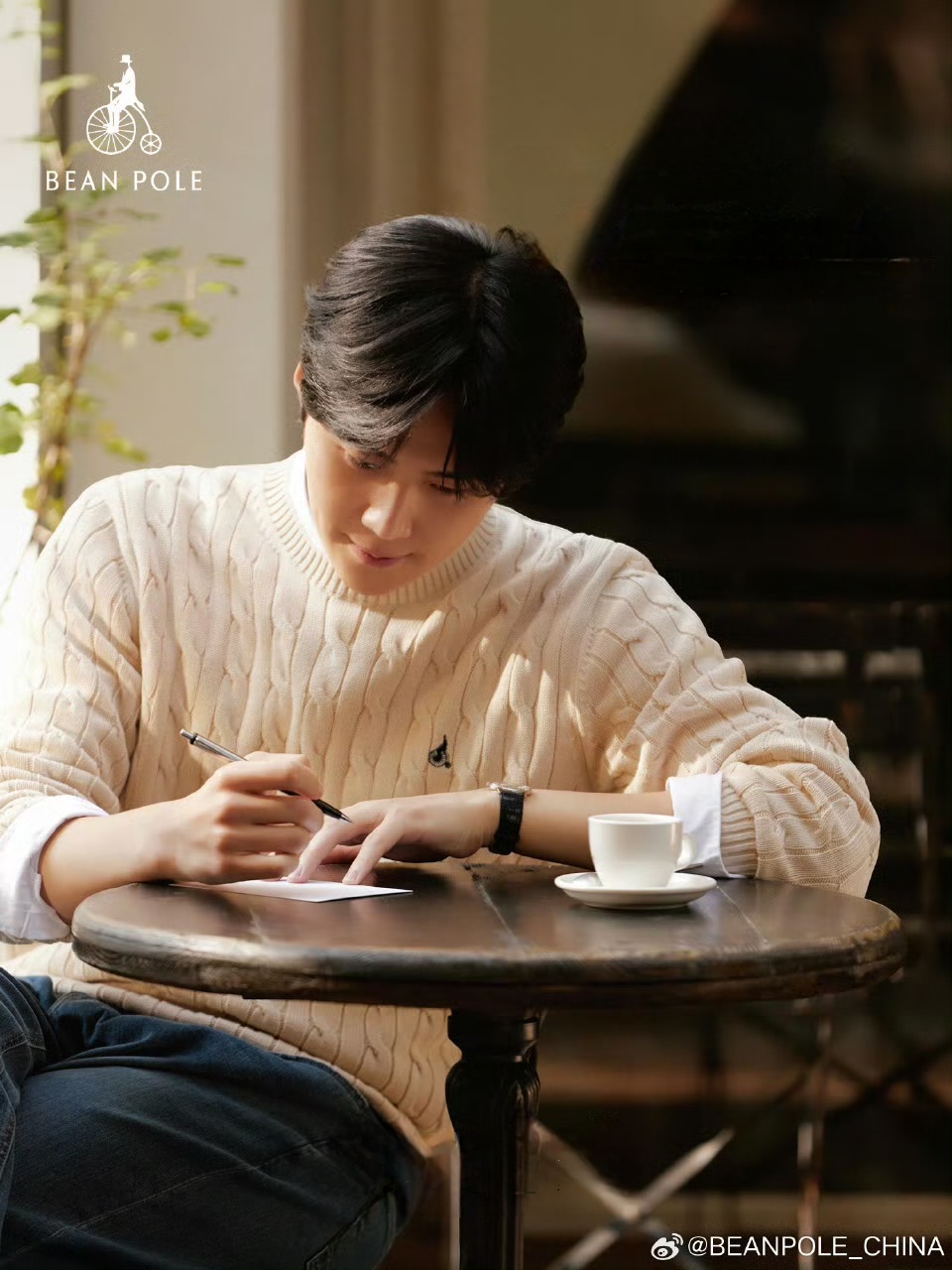 김선호의 최신 사진