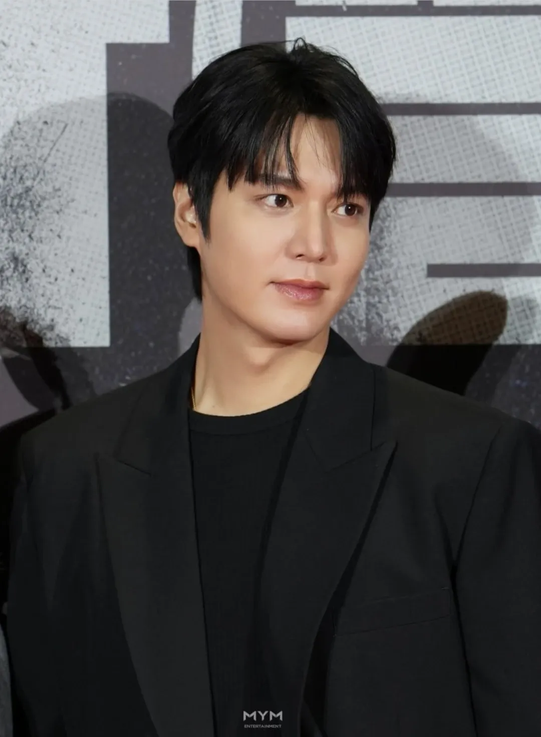Behind-the-scenes cut of Lee Minho