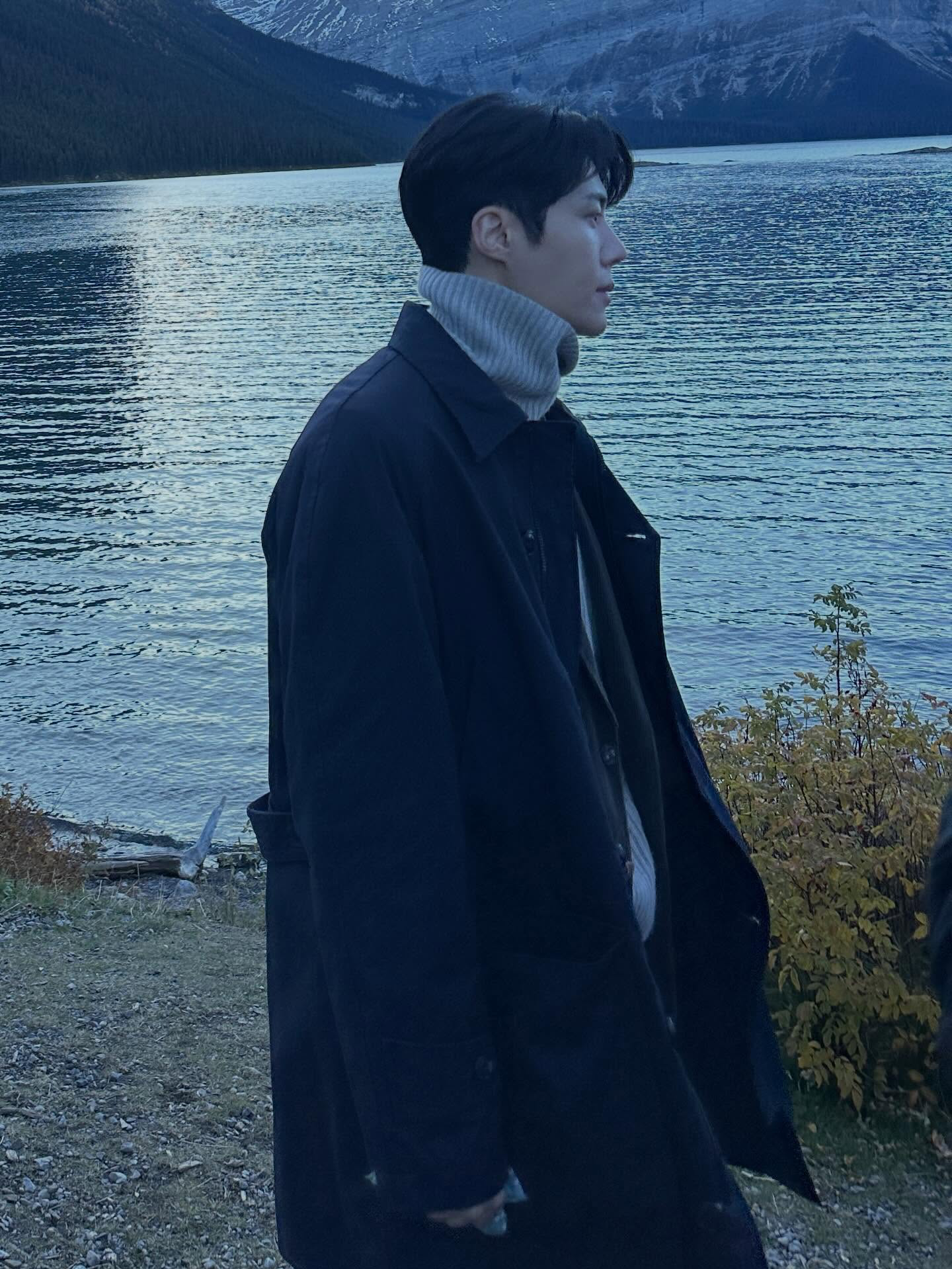 粉絲拍下的金宣虎瞬間