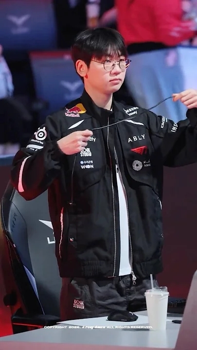 Doran粉丝团喜爱的代表背景图片