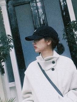 Behind-the-scenes cut of Jung Somin