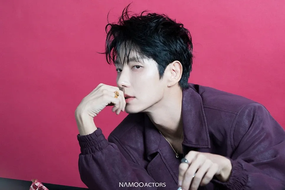 Latest photo of Lee Joongi