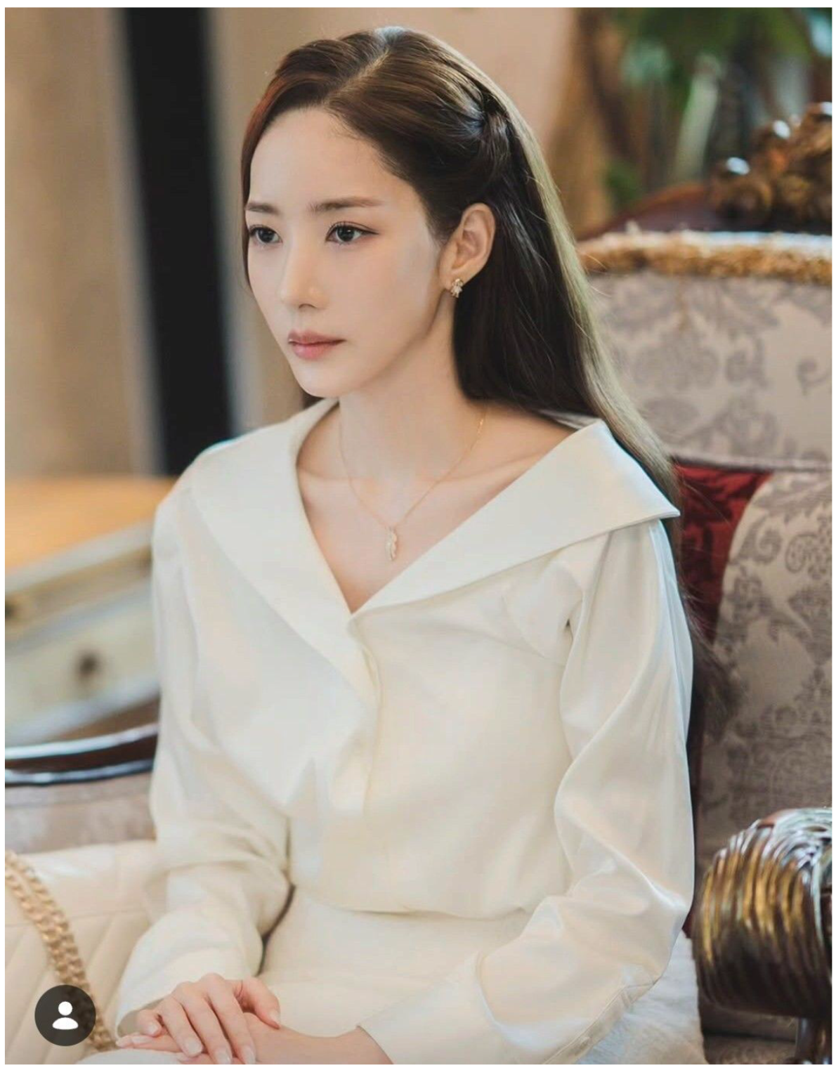 Recent activity shot of Park Minyoung