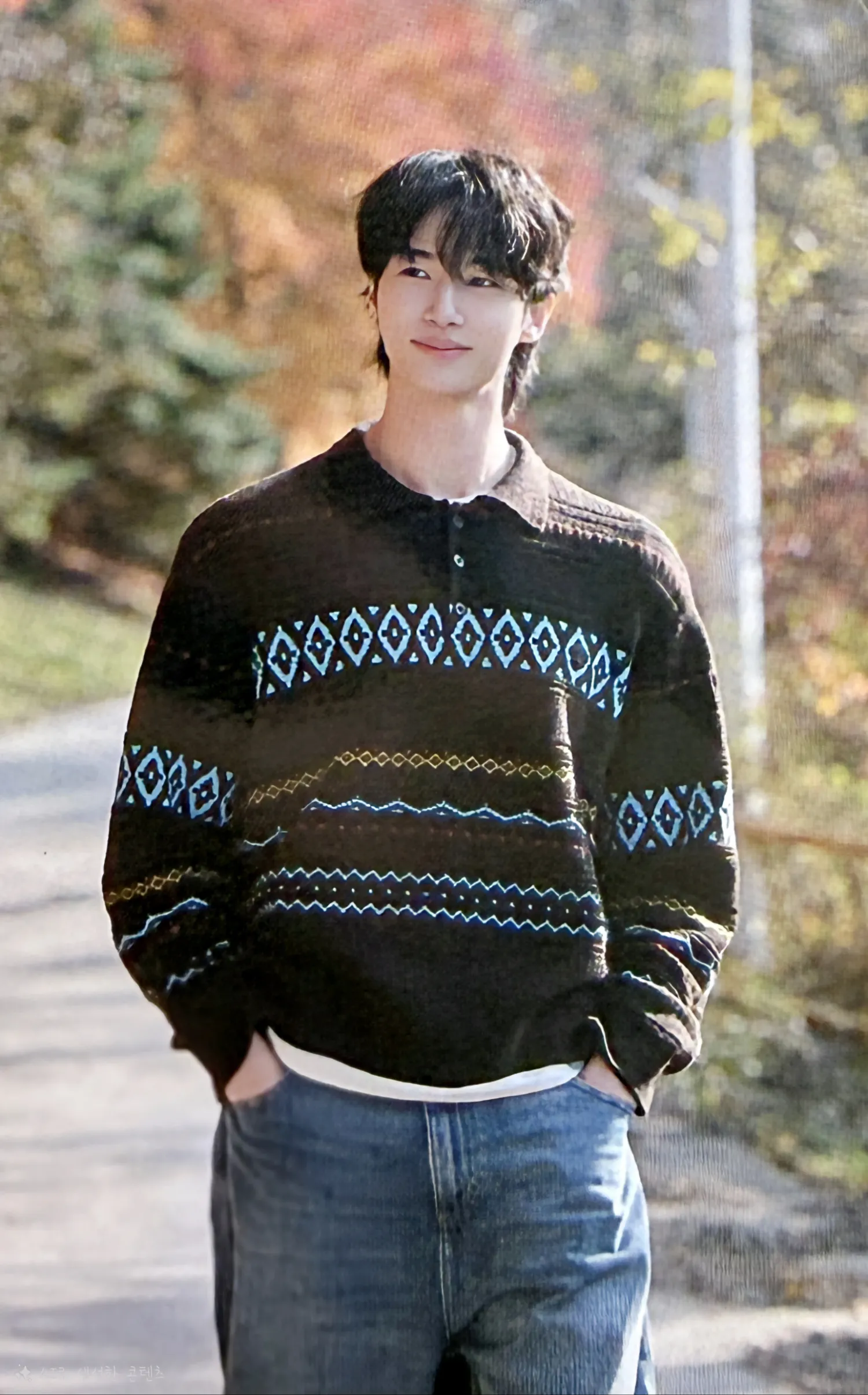 Recent activity shot of Byeon Wooseok