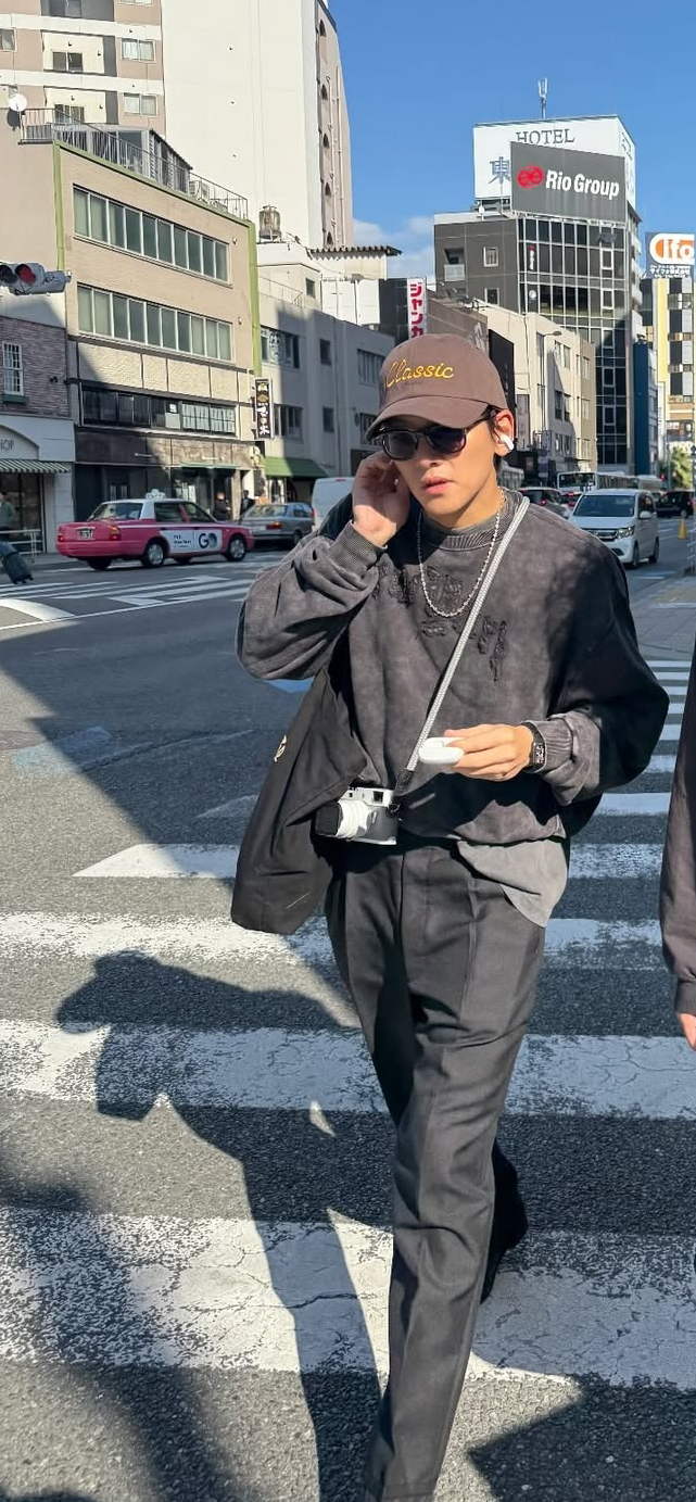 チ・チャンウクのビハインドカット