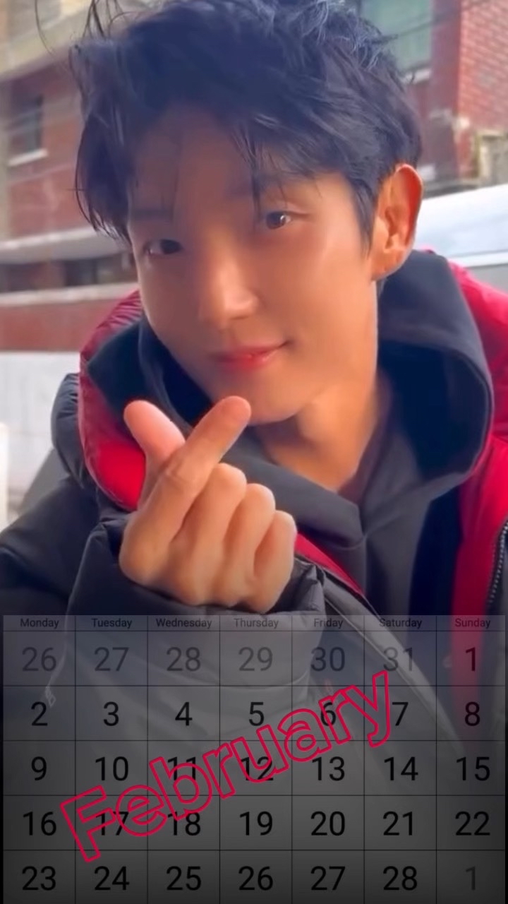 Recent activity shot of Lee Joongi