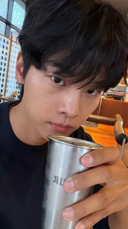 Latest photo of Cha Hakyeon (N)