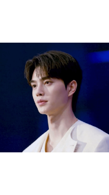 Latest photo of Song Kang